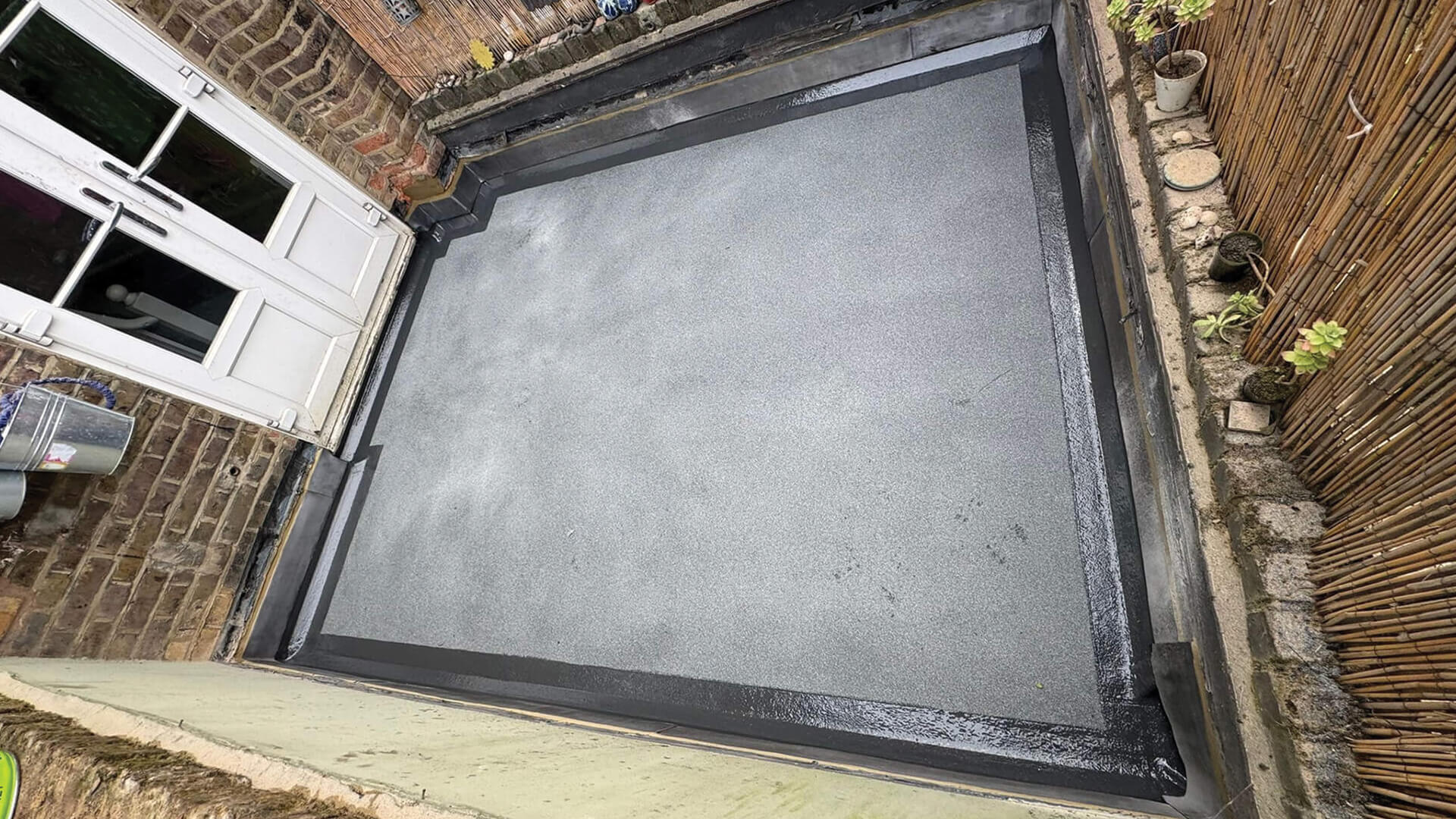 H95 Roofing and Building Ltd